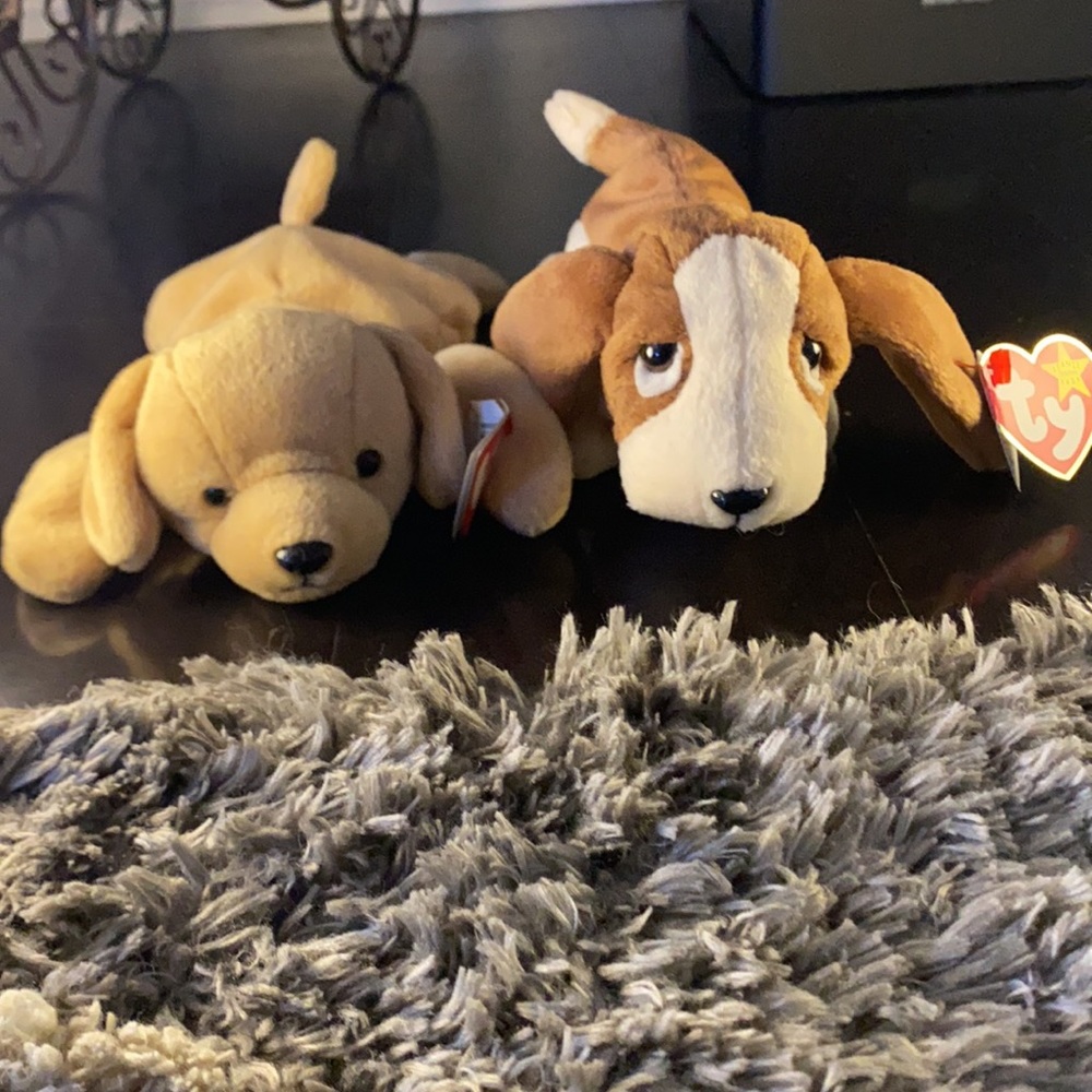 TRACKER THE BASSET HOUND & FETCH *RETIRED AND RARE TY BEANIE BABYS*
